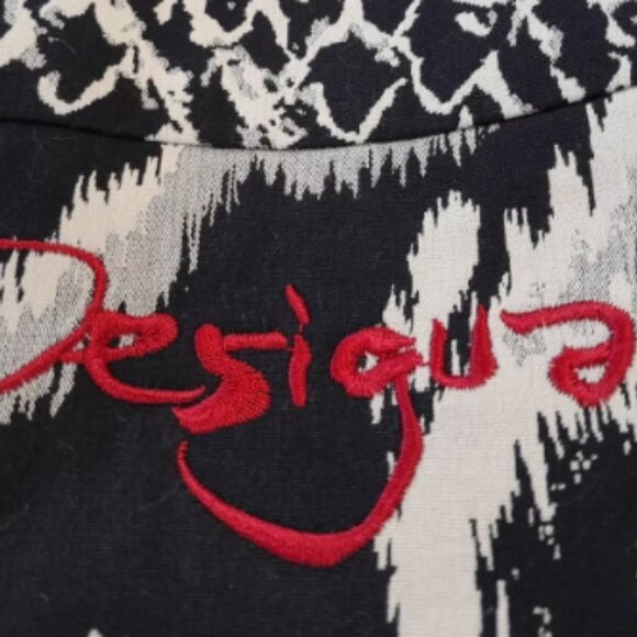 Desigual - Picture 4 of 4